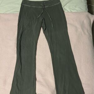 Brandy Melville Sweatpants (lightweight)